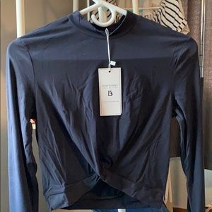 BUFFBUNNY KNOTTY LONG SLEEVE CROP TOP